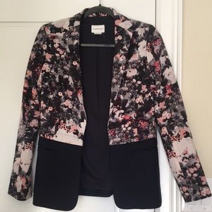 EUC 0 Club Monaco dark pink floral and grey black wool open blazer work jacket